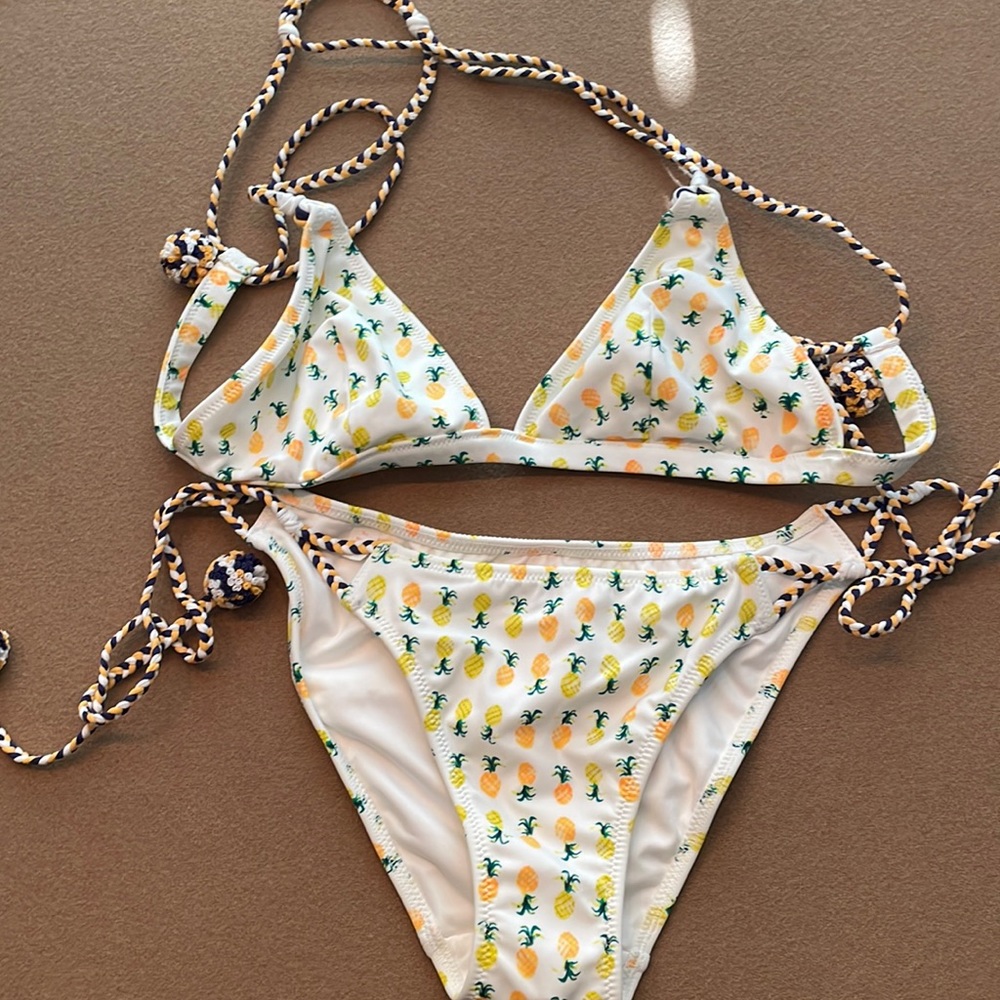 Victoria’s Secret pineapple bikini